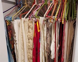 Vintage table linens