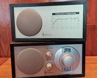Emerson retro radio with satellite speaker