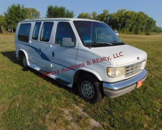 1993 Ford E-150 conversion van 5.0 V8, auto, 168,610 miles, Full power, cruise, AC, 4 captain seats, Rear couch fold to bed, starts/runs/drives, brakes are spongy, master cyl leaks **Has Title**