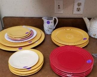 Fiesta Ware, Vintage and New