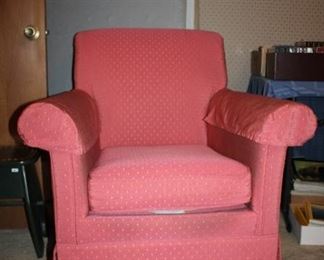 ETHAN ALLEN UPHOLSTERED CHAIR