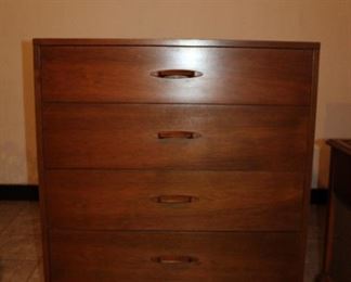 VINTAGE DRESSER