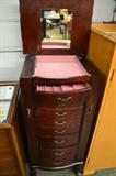 Stores lots of Jewels, Sides open, drawers and top mirror, excellent