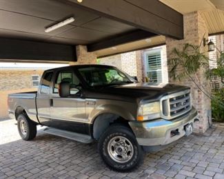 2004 Ford F250 Super Duty Super Cab Lariat, Automatic, V8, 5.4L 4WD Pickup Truck, 45,562 miles. Bids will be taken during the sale...stay tuned for more info!