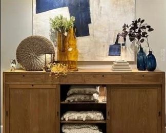Rita O'Brien Interiors suite 111 - Sample Sale