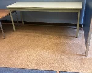 Metal table 6ft x 2ft