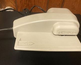 Martin Yale electric letter opener