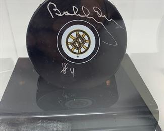 bobby orr puck