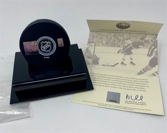 bobby orr puck