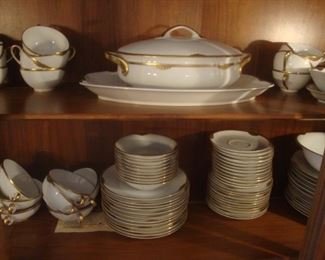 Large set Edelstein Bavaria china