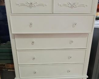 Evolur Aurora Nursery collection 