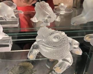 Lalique frog 
