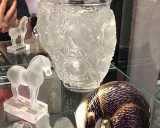 Lalique Bagatelle or Love Birds vase