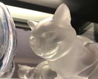 Lalique Chat Couche with small chip on bottom back