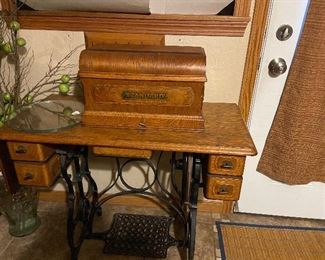 Singer 185J in wood cabinet.....plus three other sewing machines