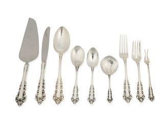 3194
A Gorham "Medici" Sterling Silver Flatware Service
Fourth-Quarter 20th Century
Each marked for Gorham and sterling
Designed 1971, comprising 8 hollow-handled Modern place knives (9.125"), 8 place forks (7.5"), 8 salad forks (6.75"), 11 teaspoons (6"), 1 pickle/olive fork (5.75"), 2 sugar shell spoons (6.25"), 1 pierced bon bon spoon (5"), 1 table/serving spoon (8.625"), and 1 hollow-handled cake server (11"), 41 pieces
Weighable sterling: 50.35 oz. troy approximately
Estimate: $1,500 - $2,000