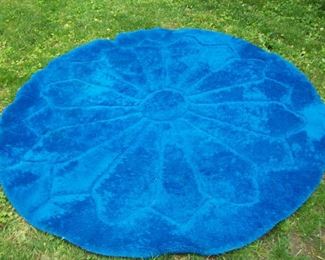 MCM blue round rug