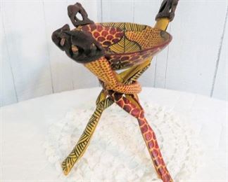 Kenya bowl with tripod stand