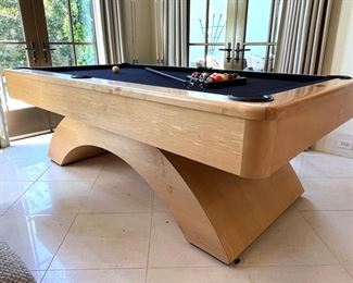 * ‘..the Best in Billiards’- Olhausen Maple ‘Waterfall’ 7’ Pool Table with Cue Sticks and holder..