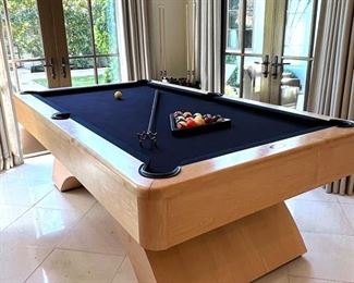 * ‘..the Best in Billiards’- Olhausen Maple ‘Waterfall’ 7’ Pool Table with Cue Sticks and holder..