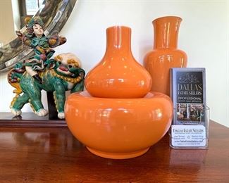 * Middle Kingdom Orange Porcelain Decorative Vases