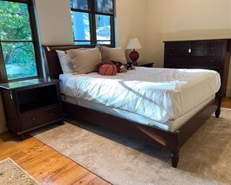 * Handsome and Masculine Queen sized Bed, 2 Dressers and 3 Nightstands.