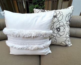 * Brown Jordan Banquet Sectional (Parkway Curvilinear)
* Orange Seasonal Living Garden Stools.