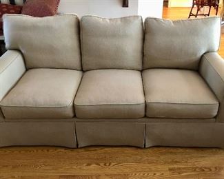 Henredon "Upholstery Collection" Sofa 