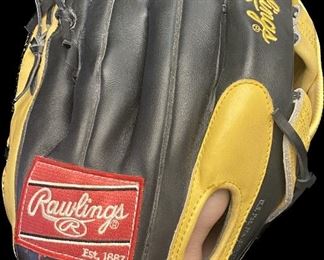 Rawling professional baseball glove
