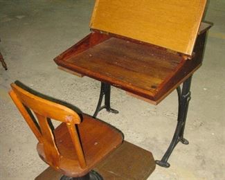 Kids Old School Chair