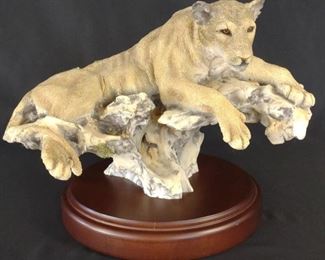 Mill Creek Studios "Lazy Daze" Sculpture