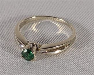 14K White Gold Emerald Ring (sz 6)