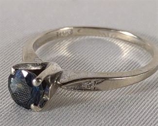 14K White Gold Sapphire Ring (sz 7)