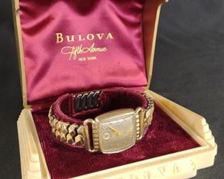 Vintage 10K Rolled Gold Bulova Wrist Watch (Works)