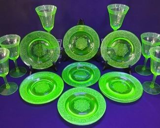 16 pc Uranium Etched Depression Glass Set