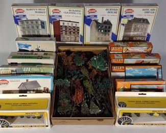 Vintage Marx Marlines Electric Train Set w/ Track