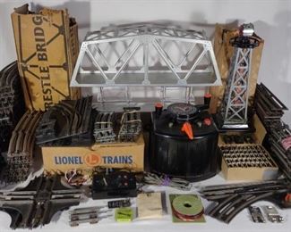 23 Vintage HO Scale Trains & Controller