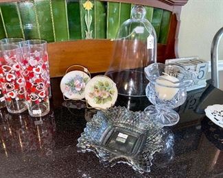 Glassware (Carnival Glass)/Decor