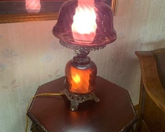 vintage  purple  glass  lamp