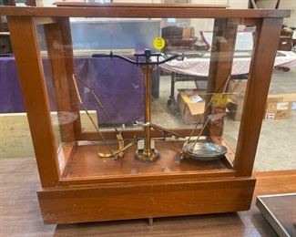 scales of balance and justice