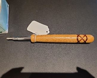 Hand Turned Screw Driver