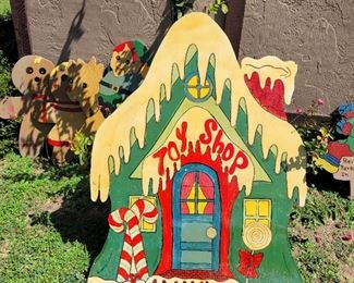 Outdoor Christmas Decor