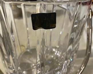 Lead crystal ice bucket