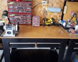 Work bench