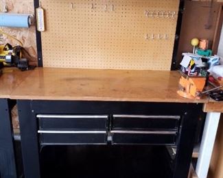 Work bench
