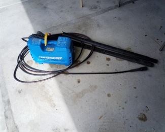 1400 psi turbo power pressure washer with 2 wands