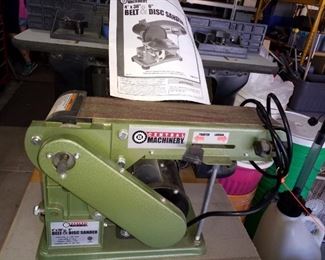 Central disc sander