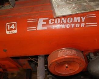 IMG_0206 Power King Economy Tractor 14 HP Close up