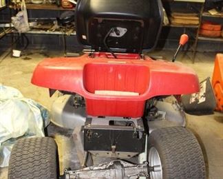 Harmony 2013 Honda Tractor Mower 13 HP OHV Engine