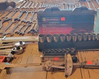 Racket sets, Car Tools